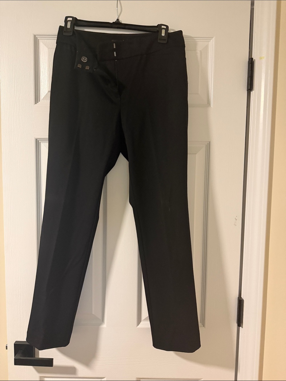 Ann Taylor Black women’s Dress Pants - Straight Leg